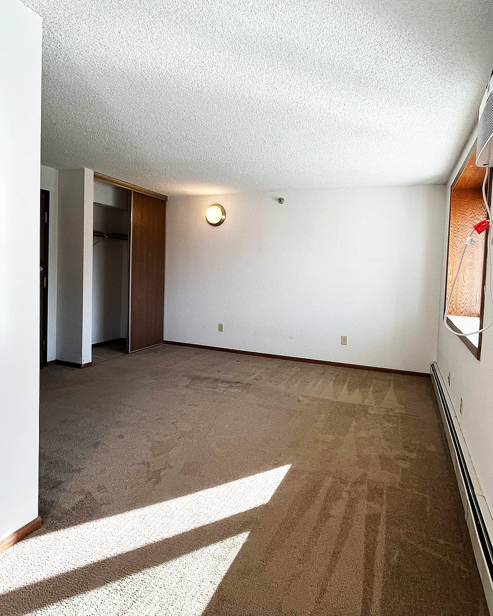 Building Photo - Cherry Ridge Apartments