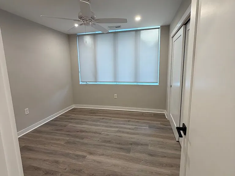 114 York Road — Photo 8
