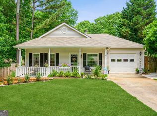 2730 Lakeridge Dr, Cumming, GA 30041