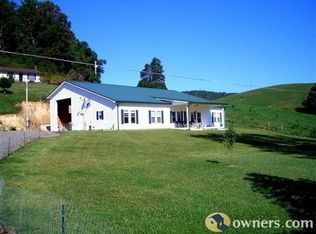 214 Harbin Hill Rd, Mountain City, TN 37683
