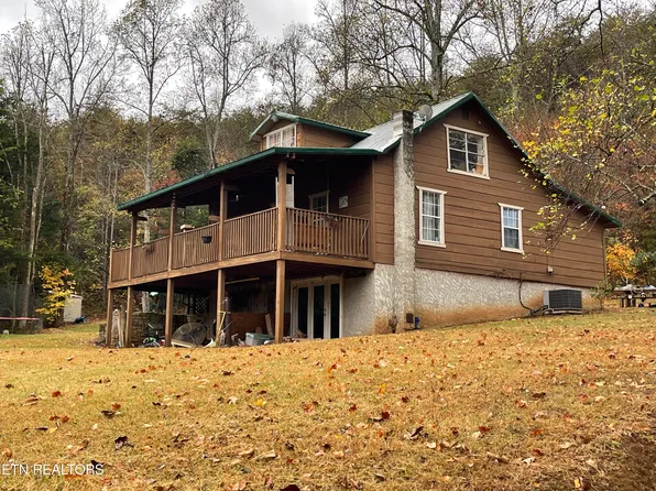 2307 Fairview Rd, Tellico Plains, TN 37385