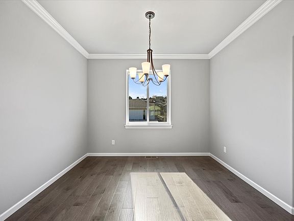 3rd image of 421 N 76th Ave