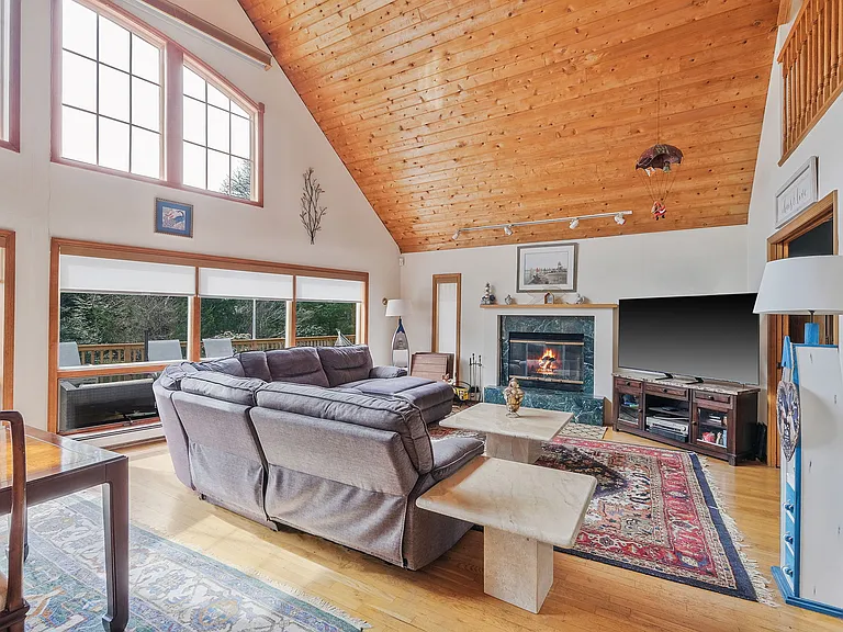 5 Ocean View Ave — Photo 13