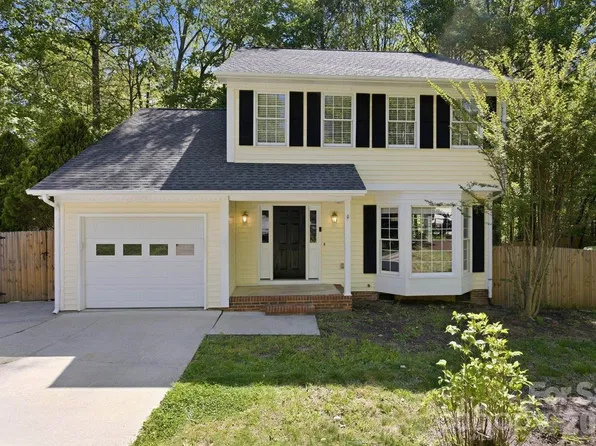 110 Southwick Ct, Fletcher, NC 28732