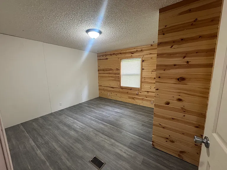 28896 Justice Rd — Photo 11