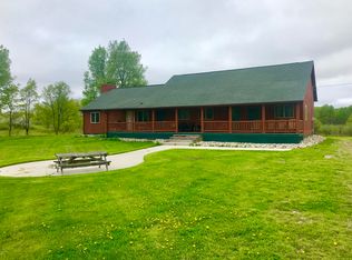 8413 W 48th Rd, Cadillac, MI 49601