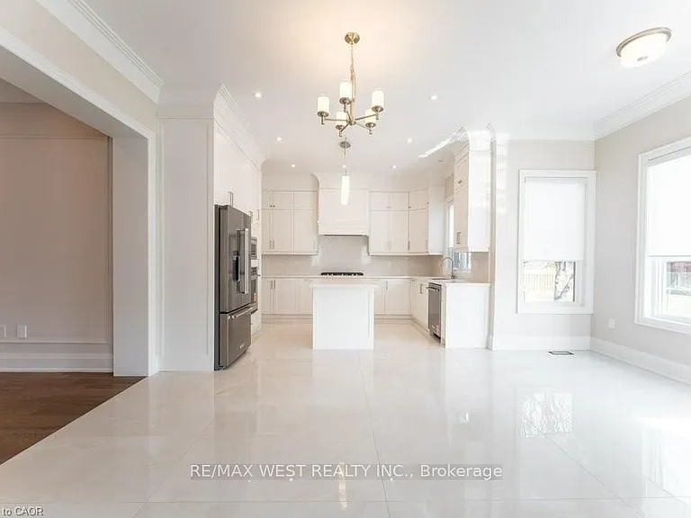 119 Jay St — Photo 13