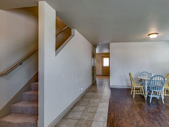 5th image of 505 Lewis Canyon Ln