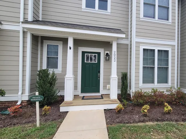 2022 Holmes Ct E, Williamsburg, VA 23188