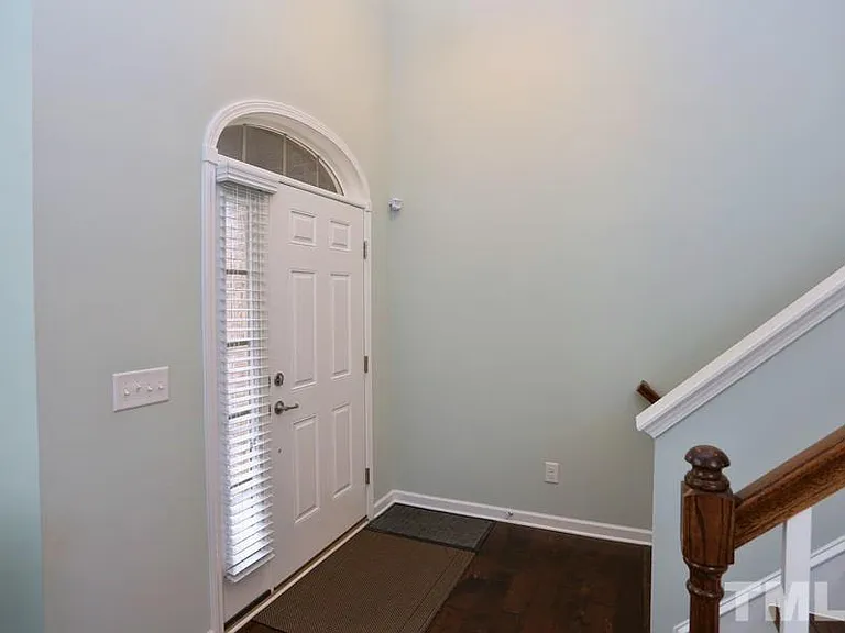 511 Old Mill Village Dr — Photo 8