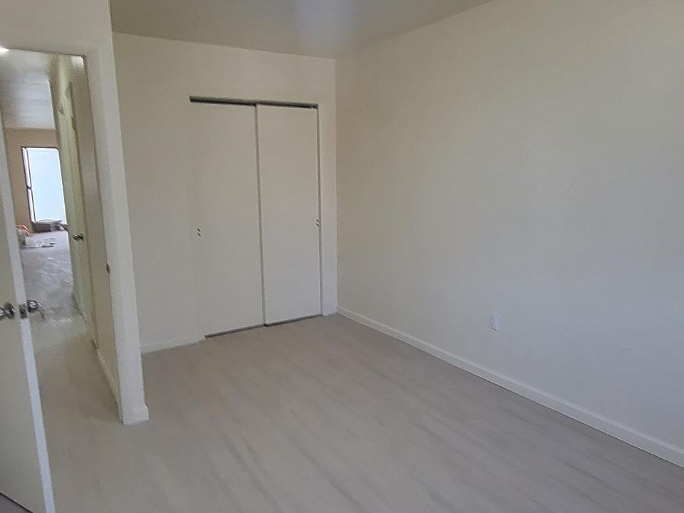 1st image of 637 Vincent Ave Floor 2
