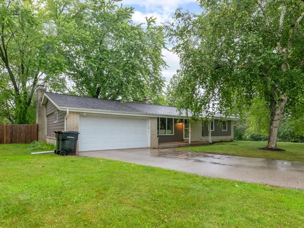 6390 W Wabash AVENUE, Brown Deer, WI 53223