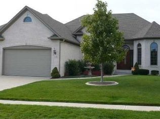 4611 Osprey Dr, Greenwood, IN
