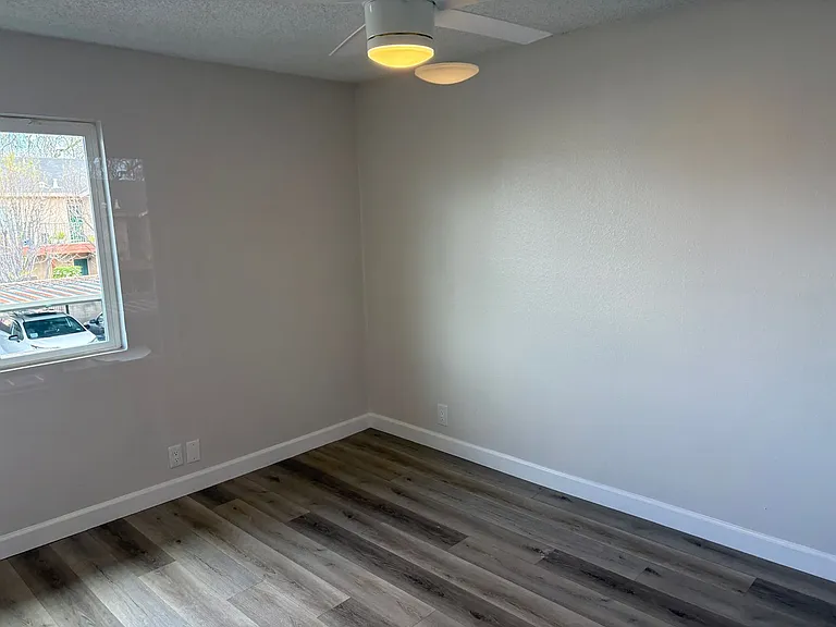 1133 Meadow Ln #94 — Photo 8