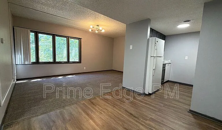 2343 B St #9 — Photo 1
