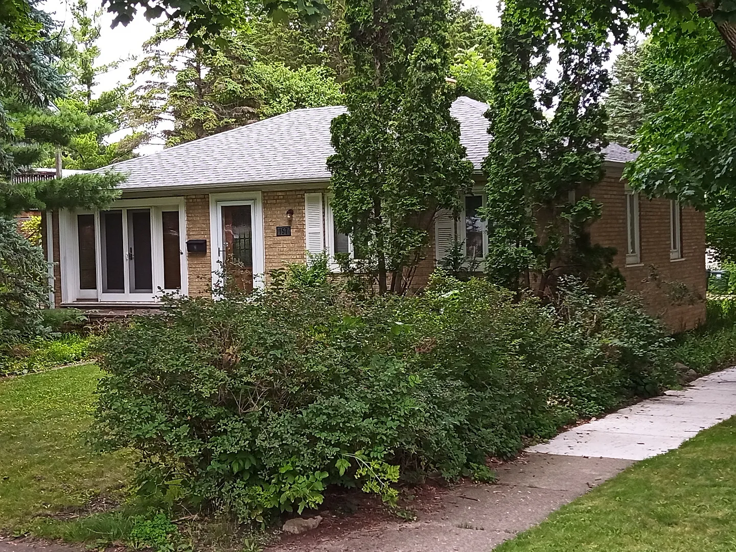 157 S Elmwood Ave photo 1