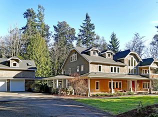 11011 NE Boulder Pl, Bainbridge Island, WA 98110