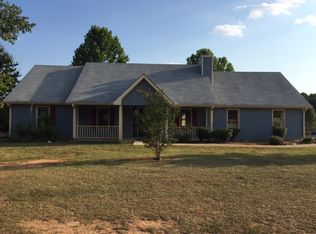 210 Graystone Dr, Covington, GA 30014