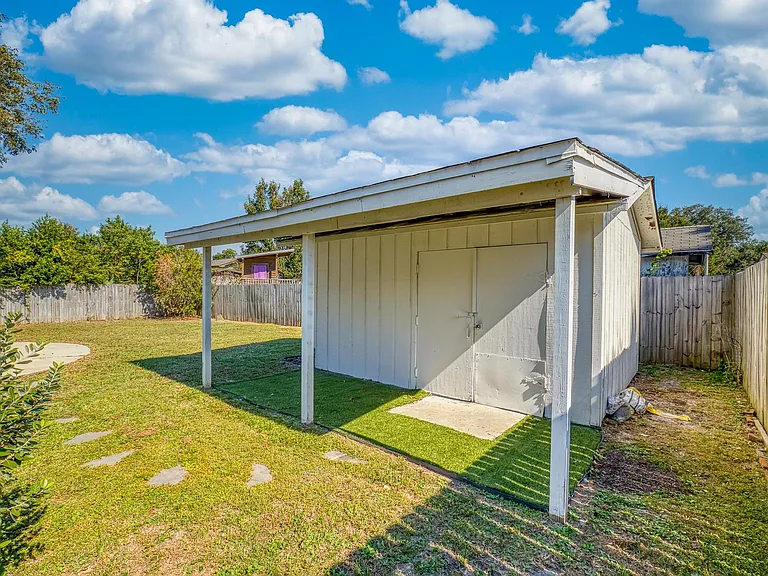 6130 Jasmine Rd — Photo 17