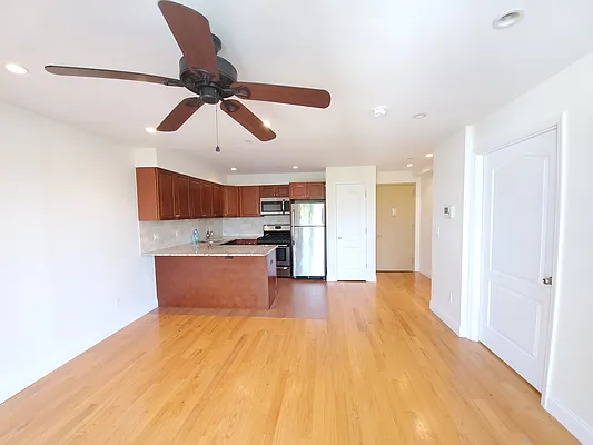 Rented by Astoria Realty | media 13