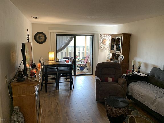 2nd image of 85 Fremont Ave APT 602