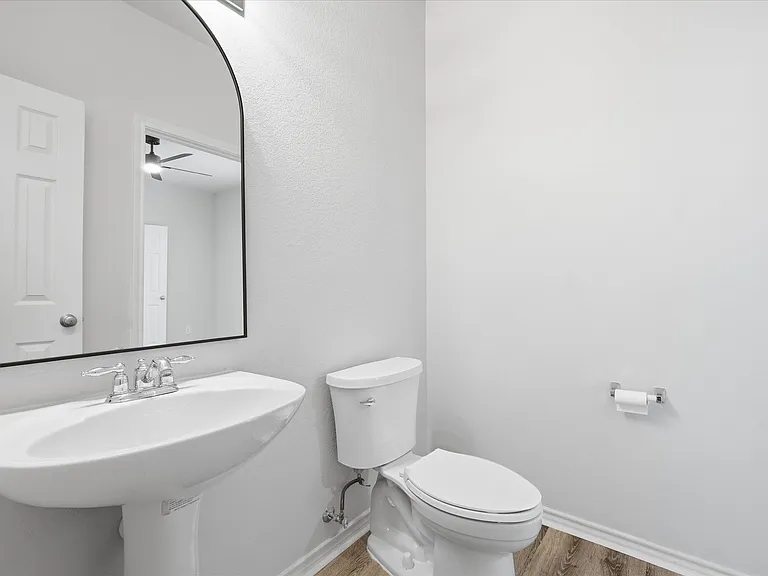 8401 Shakespeare Ln — Photo 19