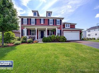 213 Woodford Rd, Oswego, IL 60543