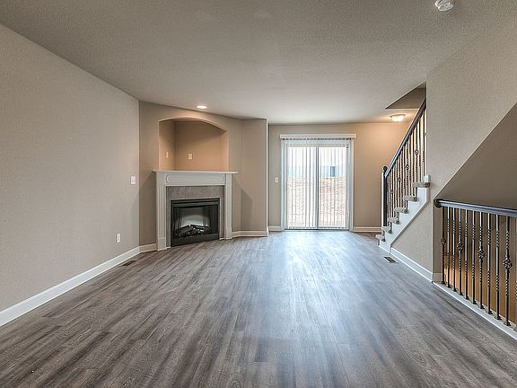 2nd image of 10542 Clubhouse Dr #10542