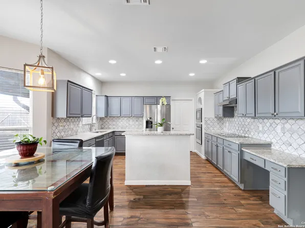 10831 BELLE VERE, San Antonio, TX 78249