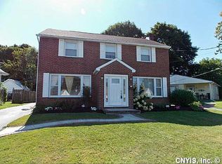 602 Roxford Rd S, Syracuse, NY 13208