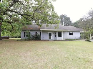 180 Trails End Rd, Carthage, NC 28327