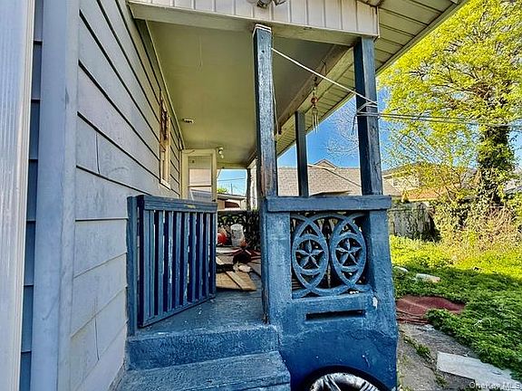 4th image of 12913 161st Street