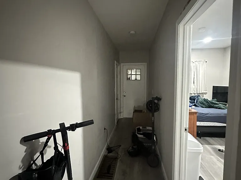 68 Quint Ave #1 — Photo 8