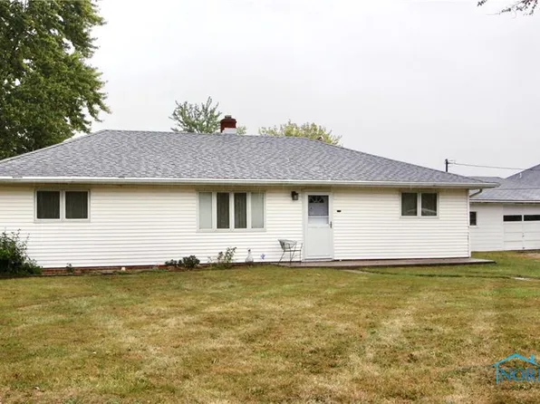 6657 Seaman Rd, Oregon, OH 43616