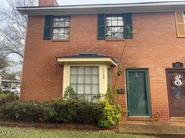 1132 Woodfield Dr, Jackson, MS 39211