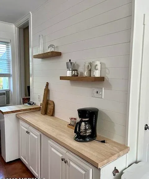 334 Washington Ave — Photo 10