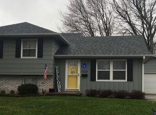 1428 N 8th Avenue Pl E, Newton, IA 50208