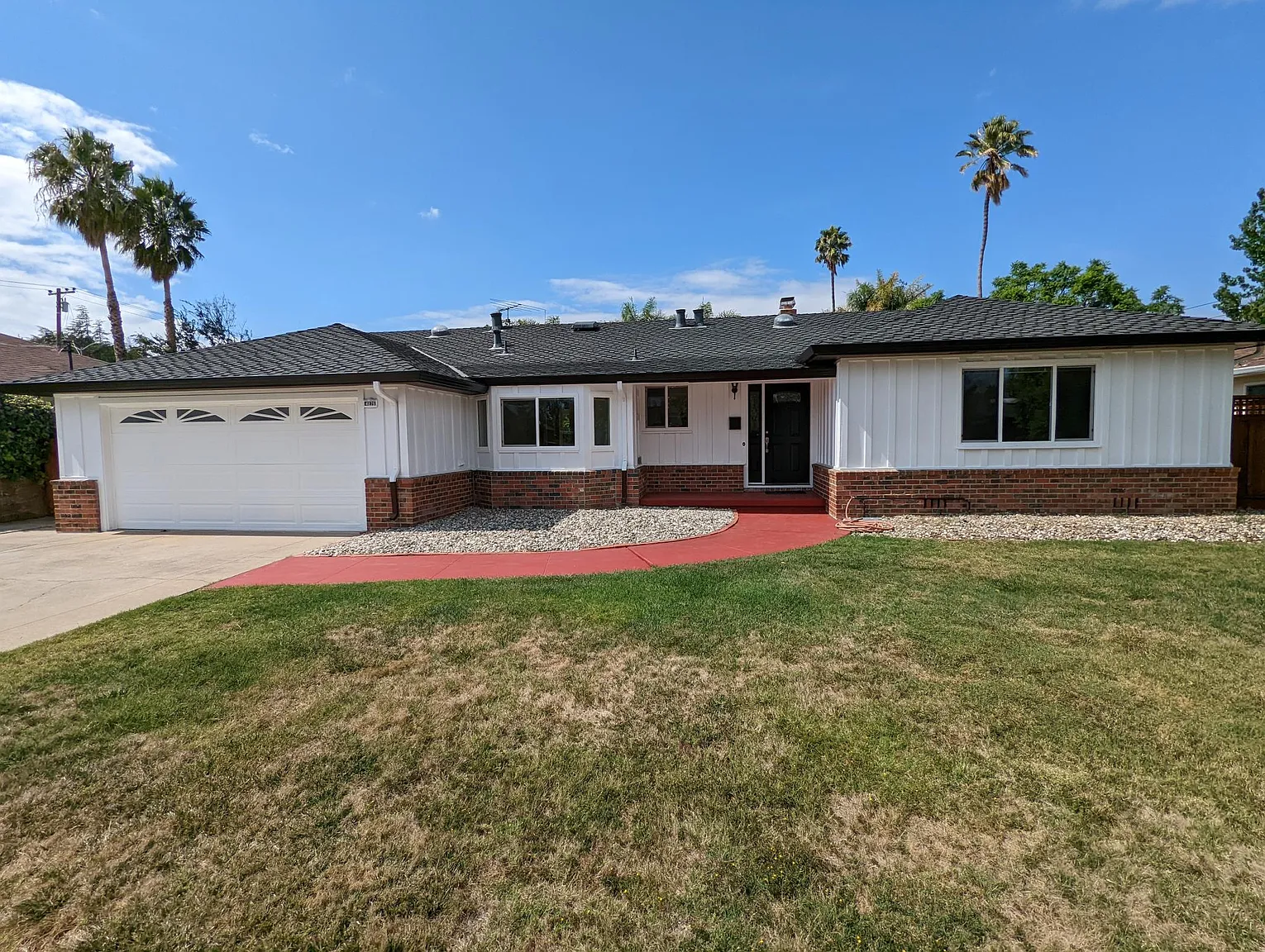 4975 Whitfield Ave photo 1
