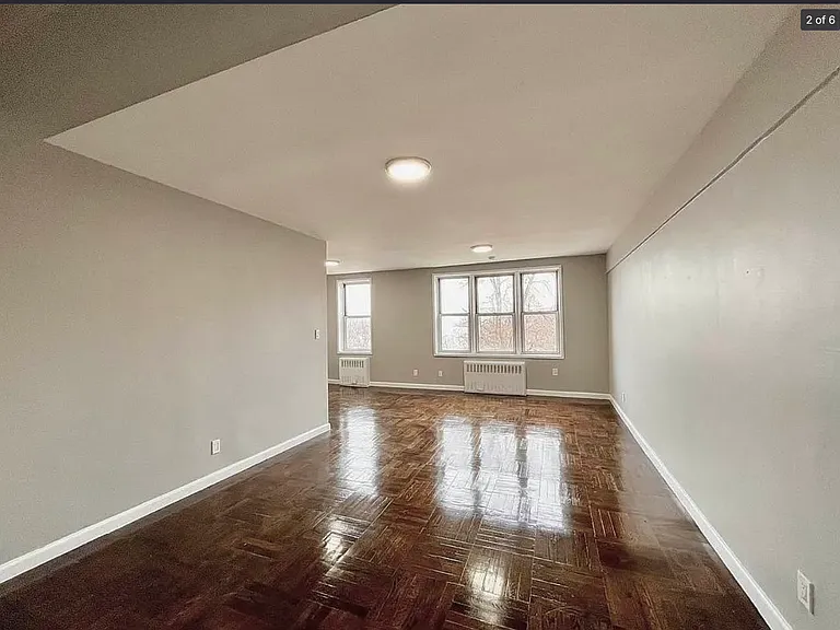 2391 Davidson Ave #5B — Photo 3
