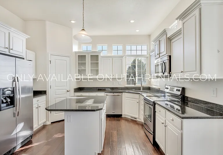 4306 N Chestnut Oak Dr — Photo 8
