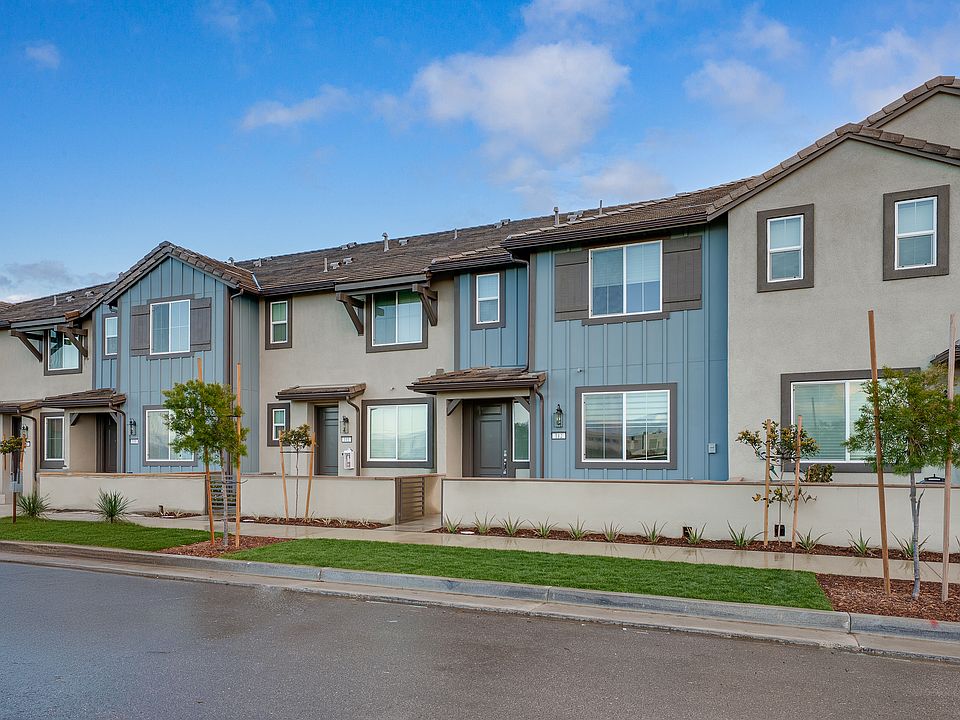 1st image of 4076 E Lily Paseo #112