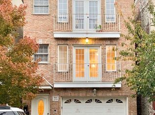 217 New York Ave #1, Jersey City, NJ 07307