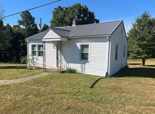 817 Music St, Gretna, VA