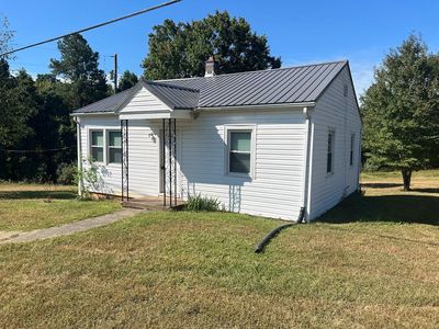 817 Music St, Gretna, VA, 24557