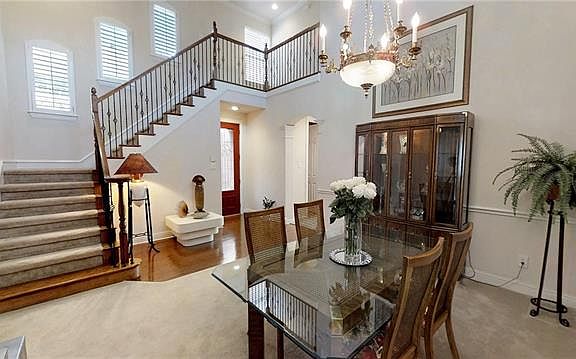 4th image of 2313 Canyon Creek Dr