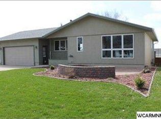 409 Elaine Ave, Marshall, MN 56258