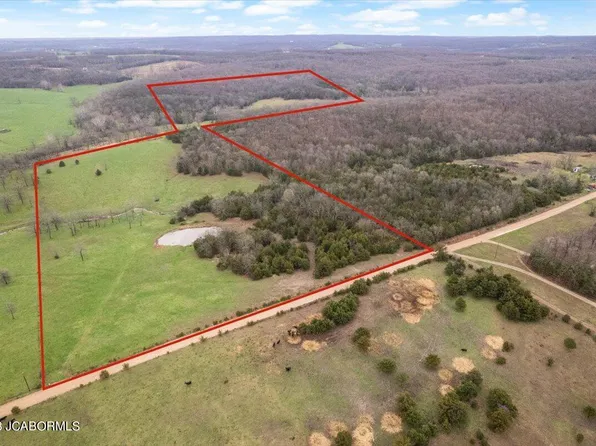 Rodeo Dr, Iberia, MO 65486