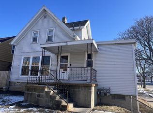 4176 S 4th St, Milwaukee, WI 53207