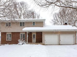 3029 SW 40th St, Des Moines, IA 50321