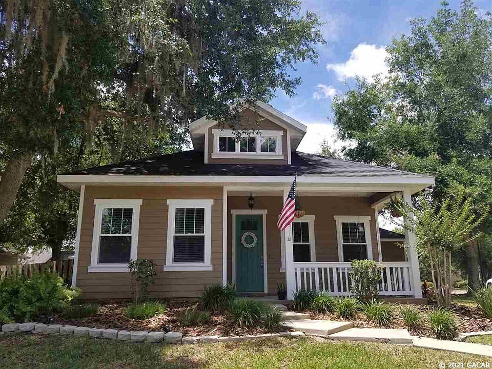1st image of 16644 NW 165th Ter